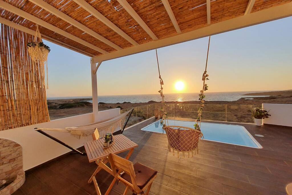Tramonto Luxury Villa No1- Breathtaking Sunset View Foiníkion Eksteriør bilde