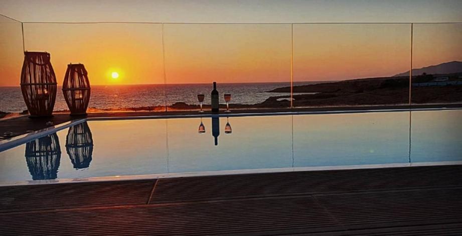 Tramonto Luxury Villa No1- Breathtaking Sunset View Foiníkion Eksteriør bilde
