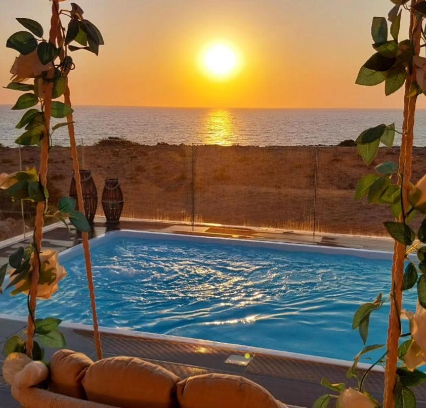 Tramonto Luxury Villa No1- Breathtaking Sunset View Foiníkion Eksteriør bilde